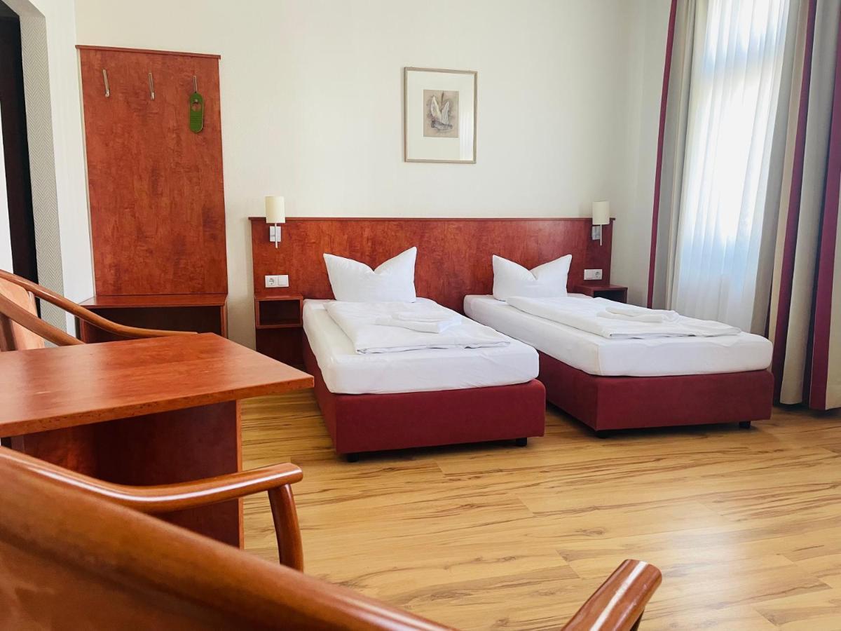 אופנבאך Hotel Am Ledermuseum מראה חיצוני תמונה